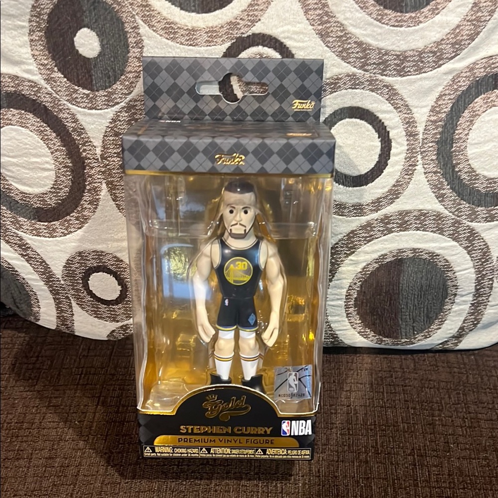 Funko Gold Stephen Curry Vinyl Figure